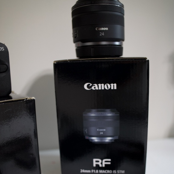 Canon Other - Canon - RF 24mm F1.8 MACRO IS STM Wide Angle Prime Lens for EOS R-Series Cameras